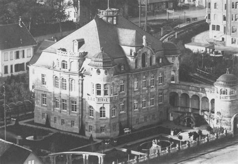 ** Unternehmerarchitektur – Die Villen Haux.